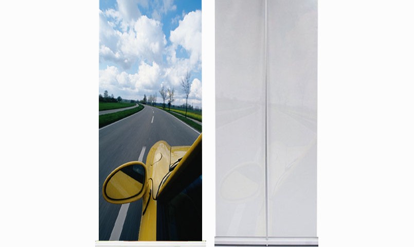 retractable banner stands